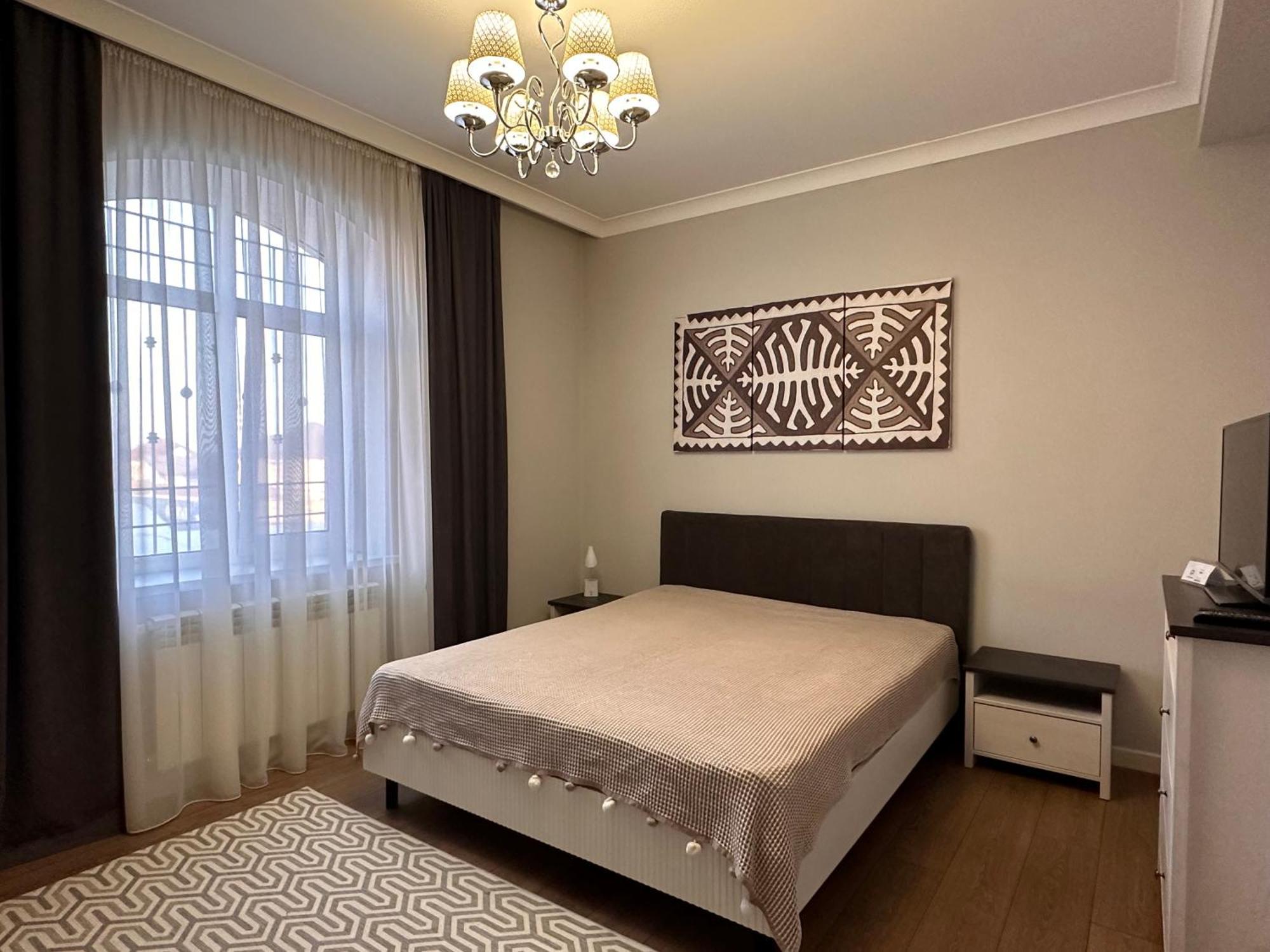 Aikol Guesthouse Bishkek Esterno foto